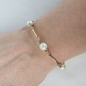 Vintage Gold Tone Faux Pearl Bracelet